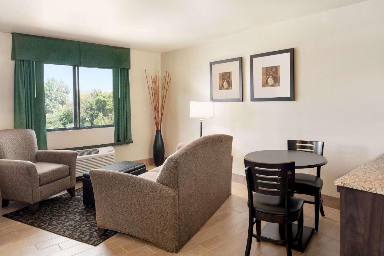 Baymont By Wyndham Glenwood Hotel Luaran gambar